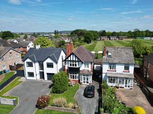 Photo 17- click for photo gallery